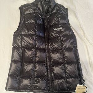 Montbell Men’s Superior Down Vest - Black, JPN Medium/US Small